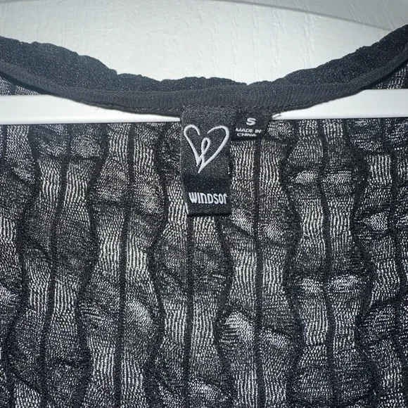 Windsor Black Asymmetrical Ribbed Long Sleeve Blouse - Picture 3 of 3